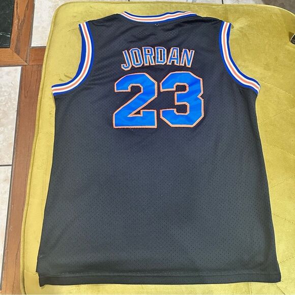 Jordan 23 Tunesquad Jersey Size XL - Picture 3 of 5